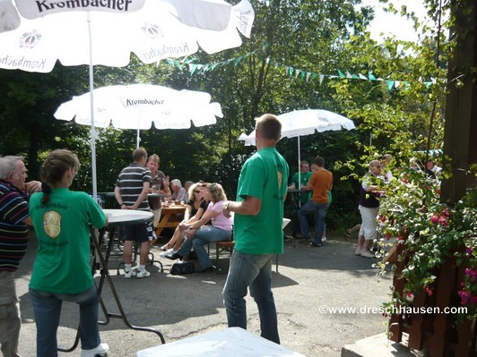 Hier geht´s zu den Fotos vom Dreschhhausener Dorffest 2009