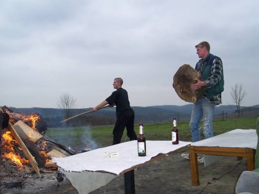 ../Images/osterfeuer173.jpg