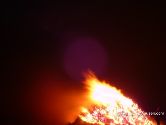 ../Images/osterfeuer411.jpg